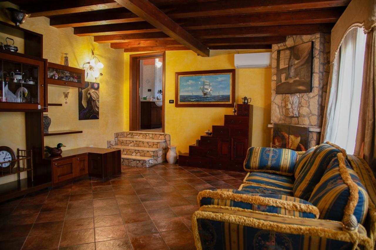 La Dimora Del Cavaliere - Stupenda Dimora A 5 Min Dal Lago Di Martignano Anguillara Sabazia Exterior foto